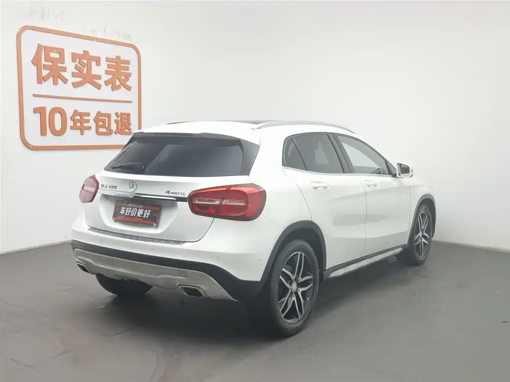Mercedes-Benz GLA 2015 GLA 220 4MATIC Fashion Model купить на сайте DeffCars