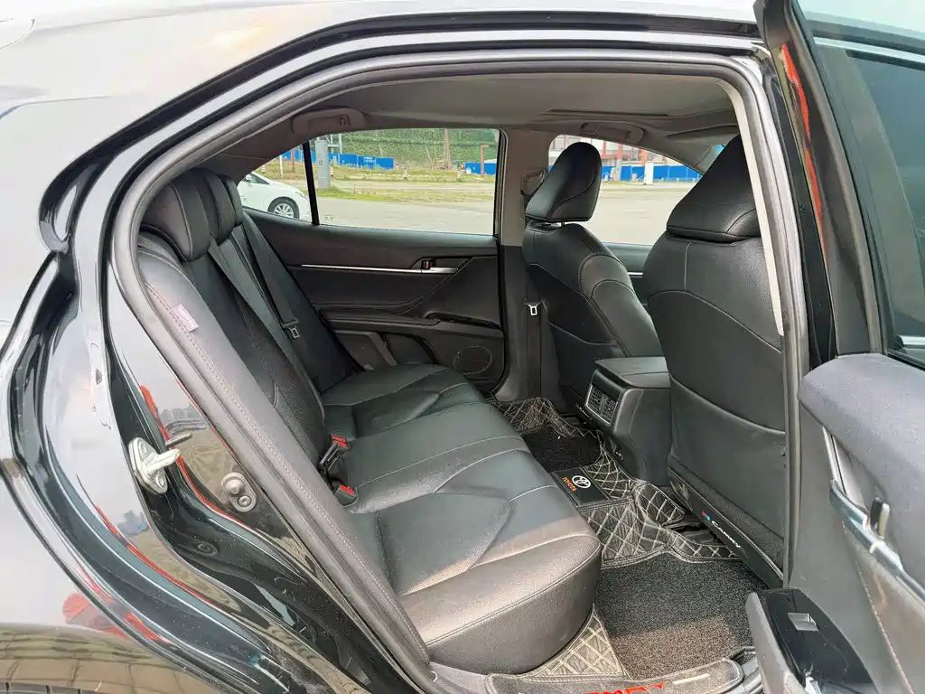 Camry 2023 2.0G Deluxe Edition купить на сайте DeffCars