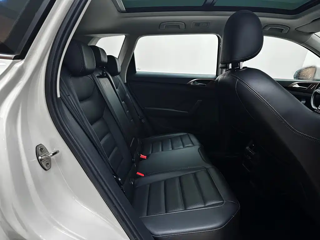 Tuyue 2021 280TSI two-wheel drive luxury version PLUS купить на сайте DeffCars