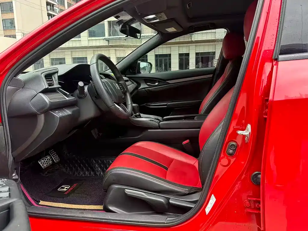 Civic 2021 HATCHBACK 220TURBO CVT cool control купить на сайте DeffCars