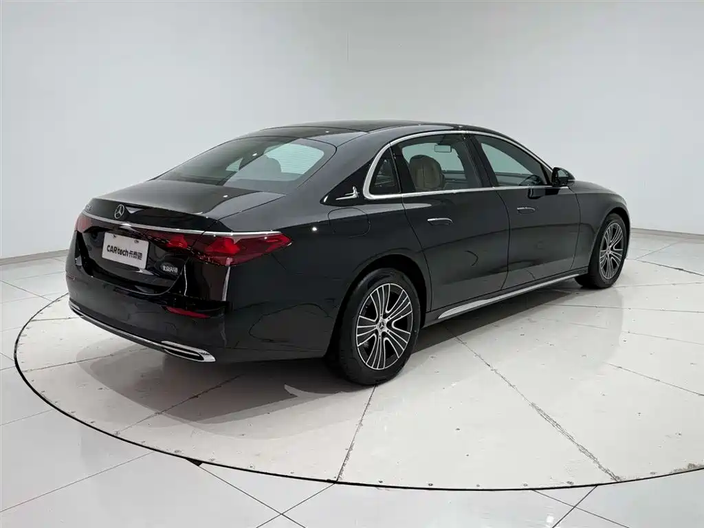 Mercedes-Benz E-Class 2024 E 260 L купить на сайте DeffCars