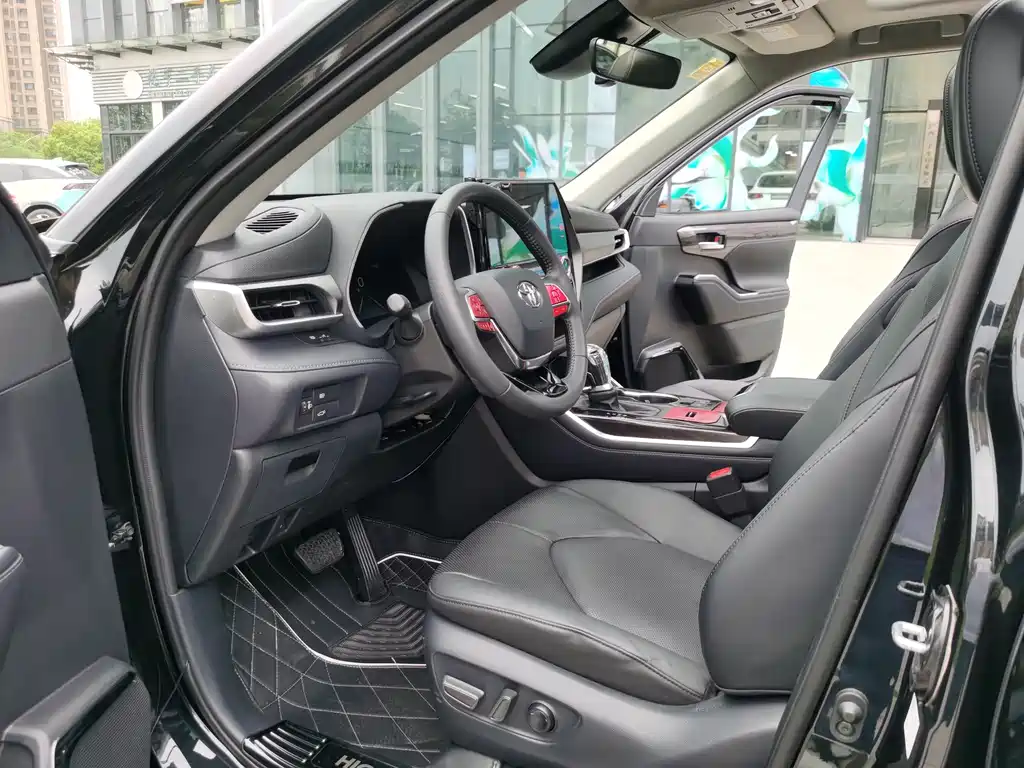 Highlander 2024 2.5L intelligent electric hybrid dual-engine two-wheel drive premium version 7 seats купить на сайте DeffCars