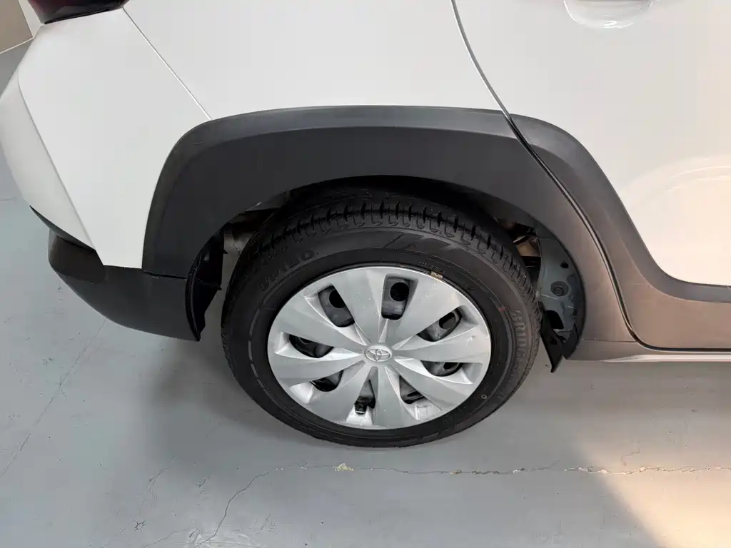 YARiS L Zhixuan 2022 model Zhixuan X 1.5L CVT leading PLUS version купить на сайте DeffCars