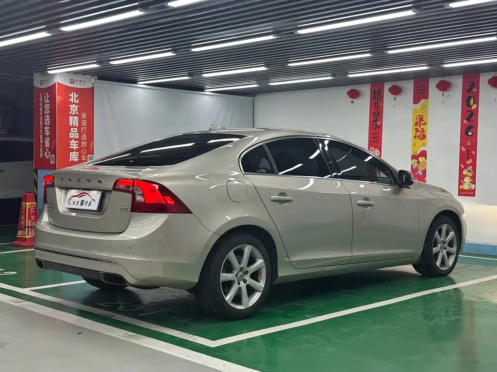 Volvo S60 2017 S60L T5 Smart Edition купить на сайте DeffCars