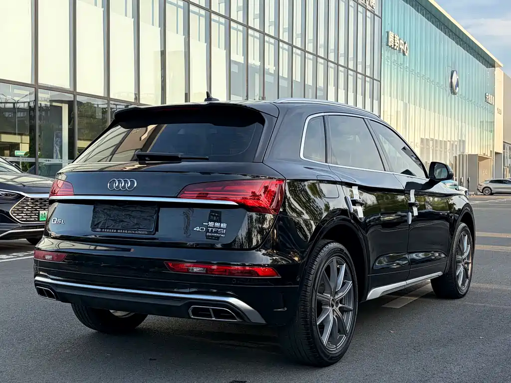 Audi Q5L 2022 40T luxury and dynamic model купить на сайте DeffCars