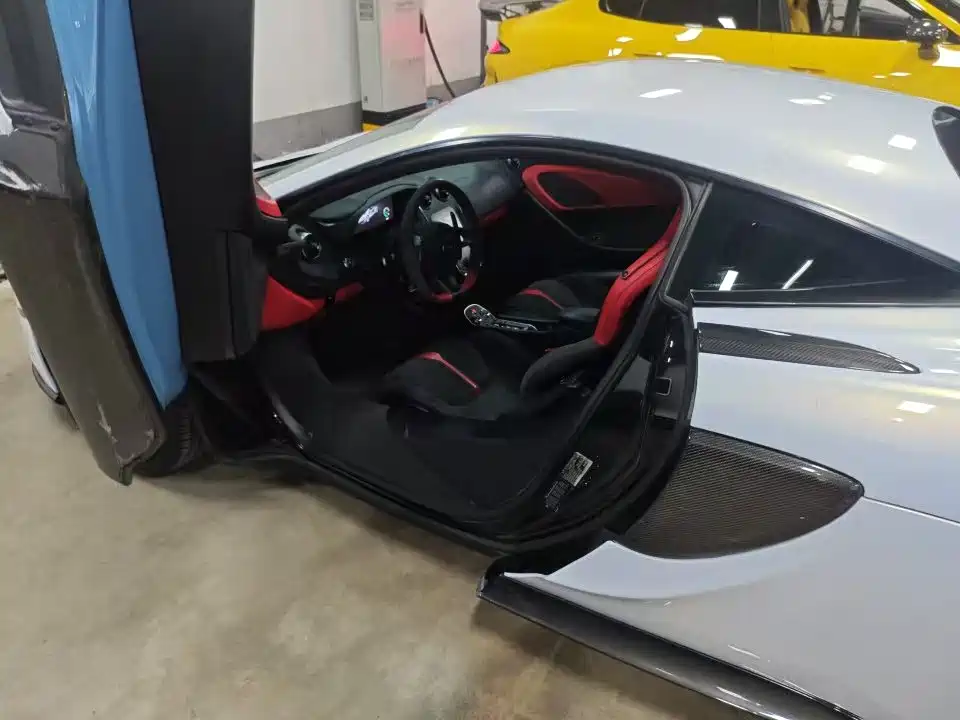 McLaren 570 2015 570S 3.8T Coupe купить на сайте DeffCars