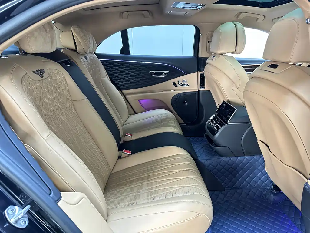 Flying Spur 2021 4.0T V8 Standard Edition купить на сайте DeffCars