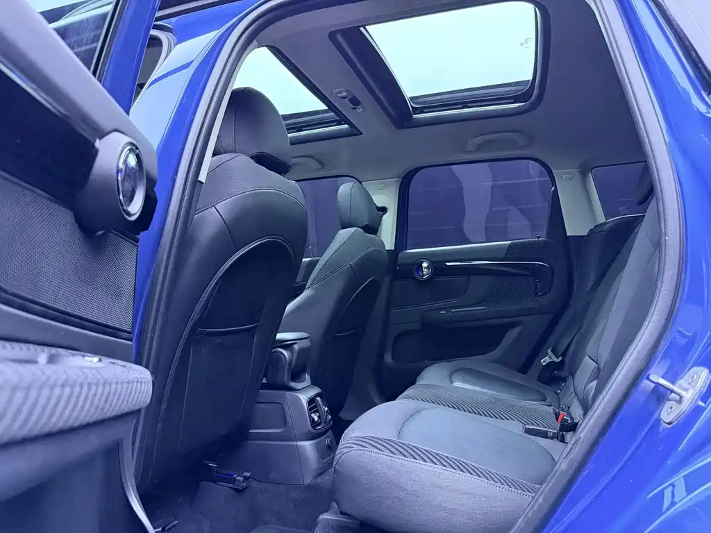 MINI COUNTRYMAN 2017 1.5T COOPER ALL4 Explorer купить на сайте DeffCars
