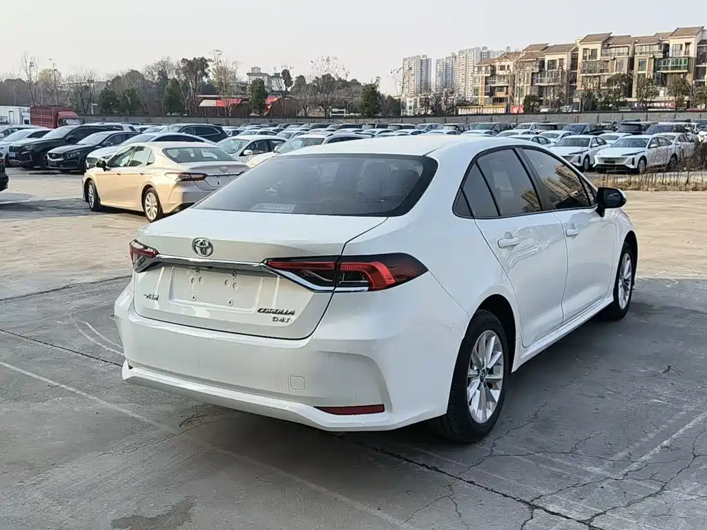 Corolla 2019 1.2T S-CVT GL-i Elite Edition купить на сайте DeffCars