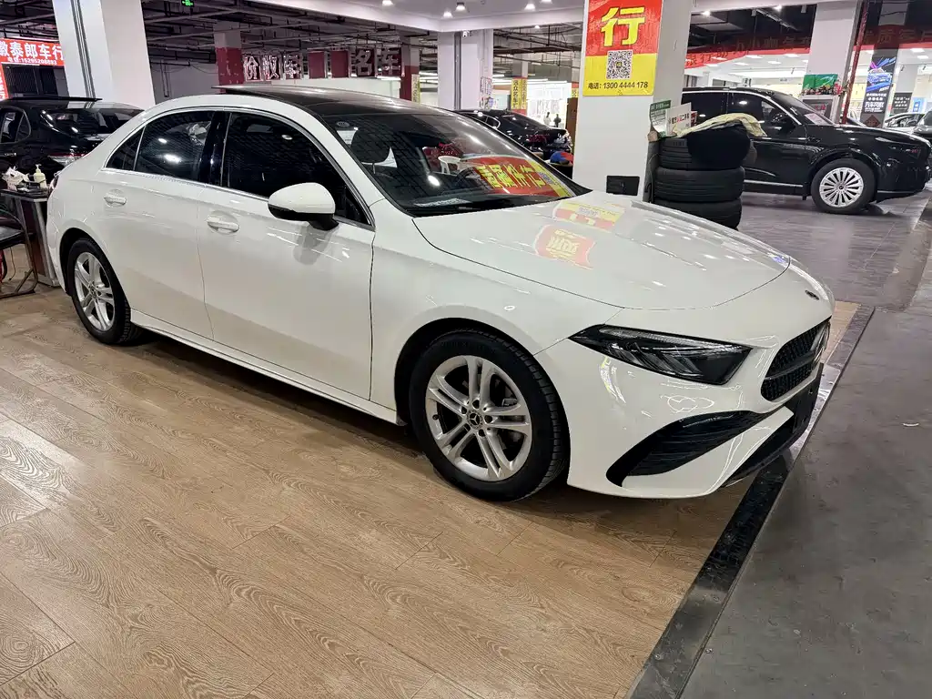 Mercedes-Benz A-Class 2023 A 180 L купить на сайте DeffCars