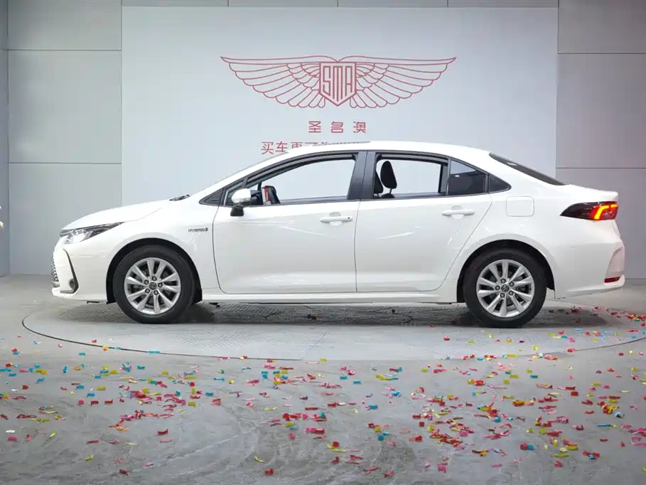 Corolla 2023 1.8L Intelligent Electric Hybrid Dual Engine Elite Edition купить на сайте DeffCars