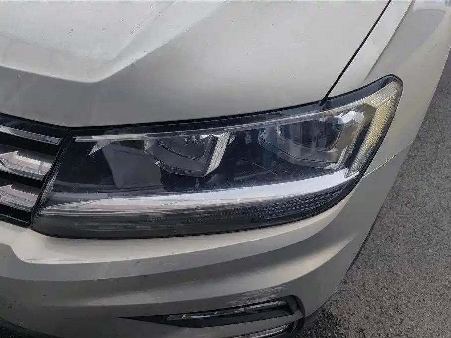 Tiguan L 2021 330TSI automatic two-wheel drive smart version купить на сайте DeffCars