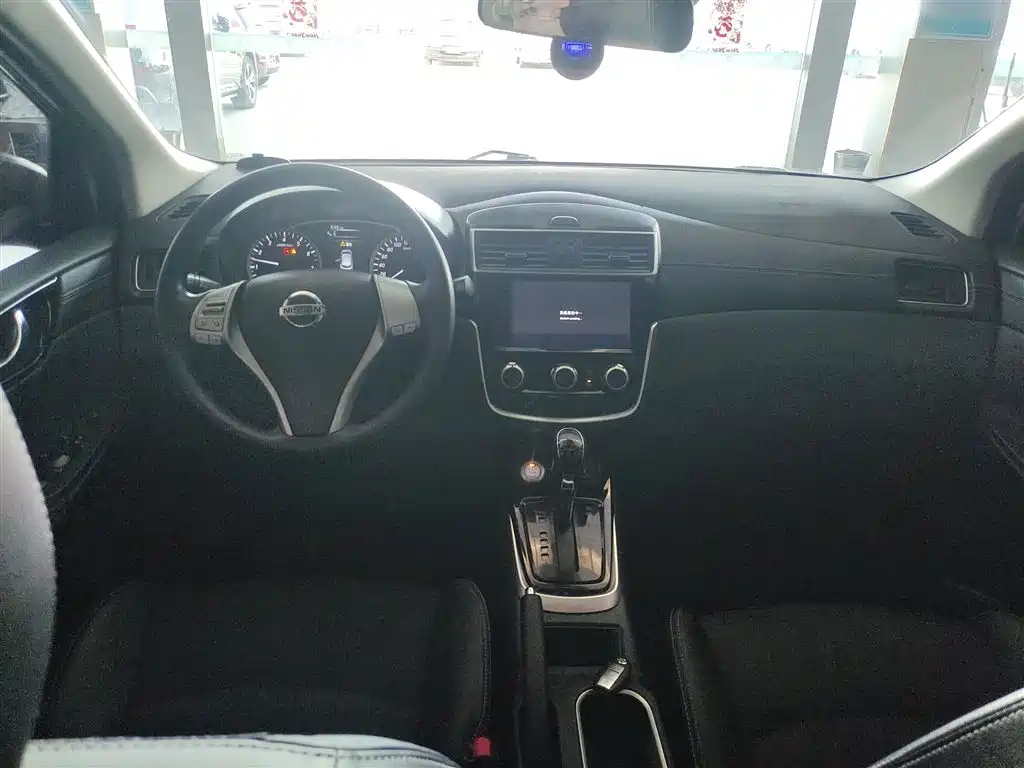Tiida 2019 1.6L CVT Smart Travel Edition National VI купить на сайте DeffCars
