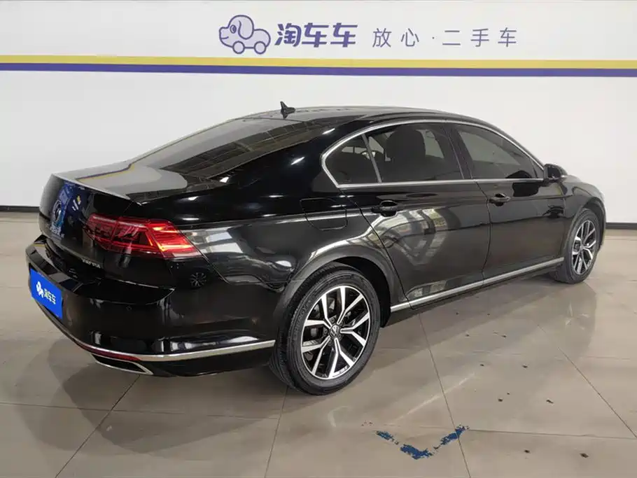 Magotan 2020 330TSI DSG leading model купить на сайте DeffCars