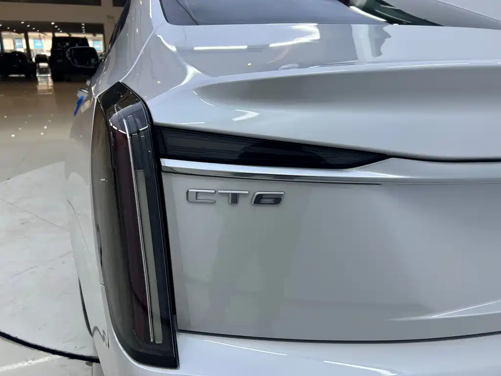 Cadillac CT6 2023 28T Platinum Type купить на сайте DeffCars
