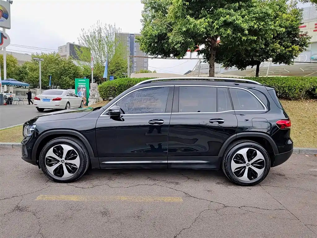 Mercedes-Benz GLB 2023 GLB 220 Fashion Model купить на сайте DeffCars