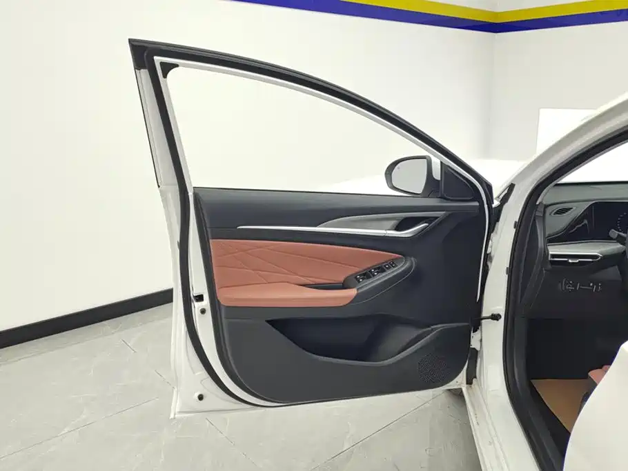 Eado 2025 PLUS 1.4T dual-clutch high-energy version купить на сайте DeffCars