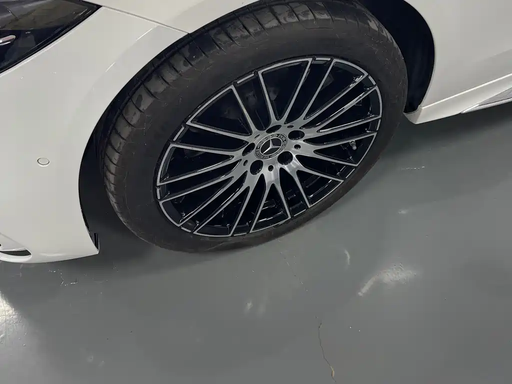 Mercedes-Benz C-Class 2025 C 260 L купить на сайте DeffCars