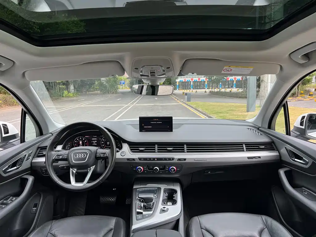 Audi Q7 2016 45 TFSI Technology купить на сайте DeffCars