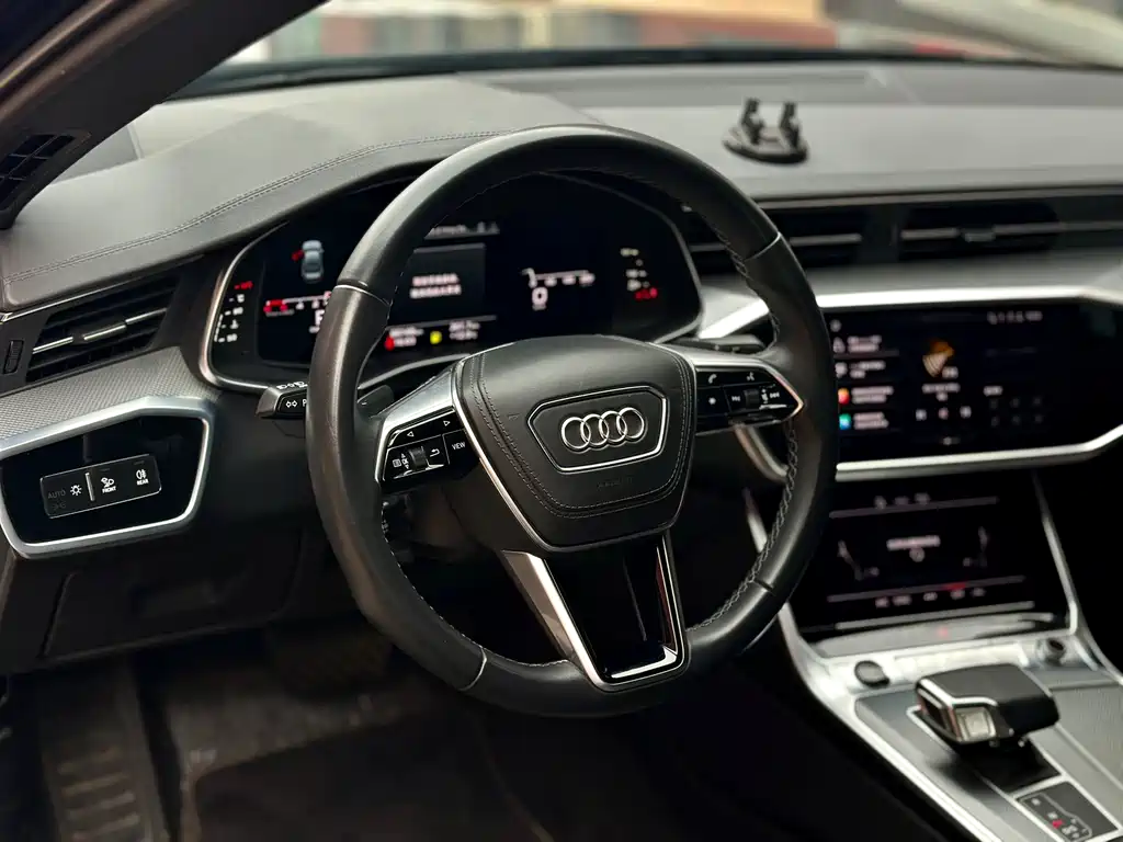 Audi A6L 2024 40 TFSI luxury and dynamic model купить на сайте DeffCars