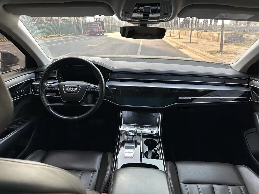 Audi A8 2019 Plus A8L 50 TFSI quattro comfort type купить на сайте DeffCars