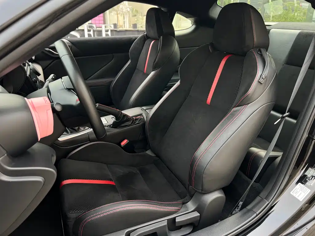Subaru BRZ 2022 2.4L manual version купить на сайте DeffCars