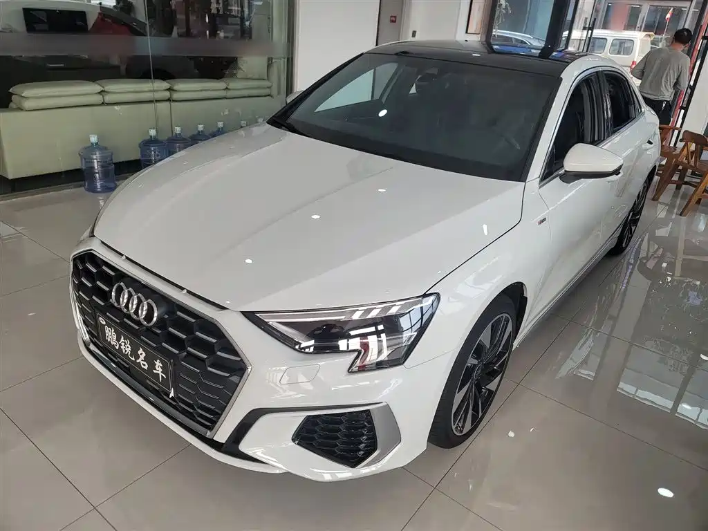 Audi A3 2024 A3L Limousine 35 TFSI Fashionable and Sporty купить на сайте DeffCars
