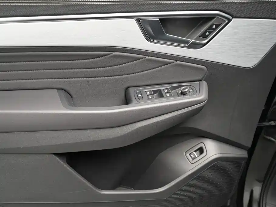 Lanjing 2022 380TSI four-wheel drive luxury Jiajing Edition Pro 6 seats купить на сайте DeffCars