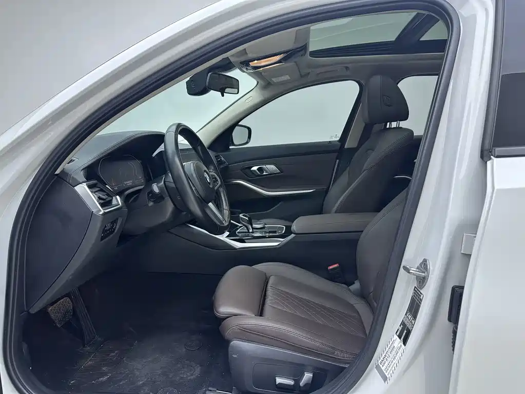 BMW 3 Series 2022 320Li M Sports Package купить на сайте DeffCars