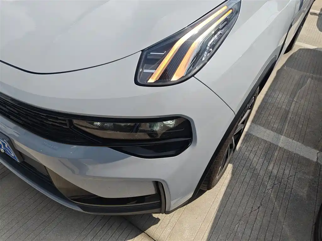 Lynk & Co 01 2023 1.5TD EM-F PM купить на сайте DeffCars