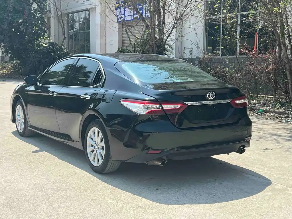 Camry 2019 2.0G Deluxe Edition National V купить на сайте DeffCars