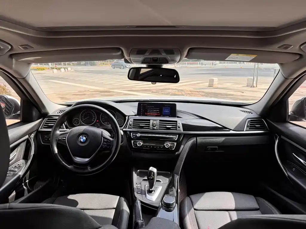 BMW 3 Series 2019 320Li Fashion Model купить на сайте DeffCars