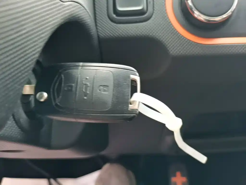Hongguang MINIEV 2020 Relaxed Model Sanyuan Lithium купить на сайте DeffCars