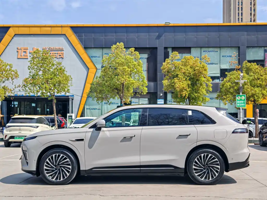 Star Era ET 2025 extended range 240 Max four-wheel drive assisted driving in urban areas купить на сайте DeffCars