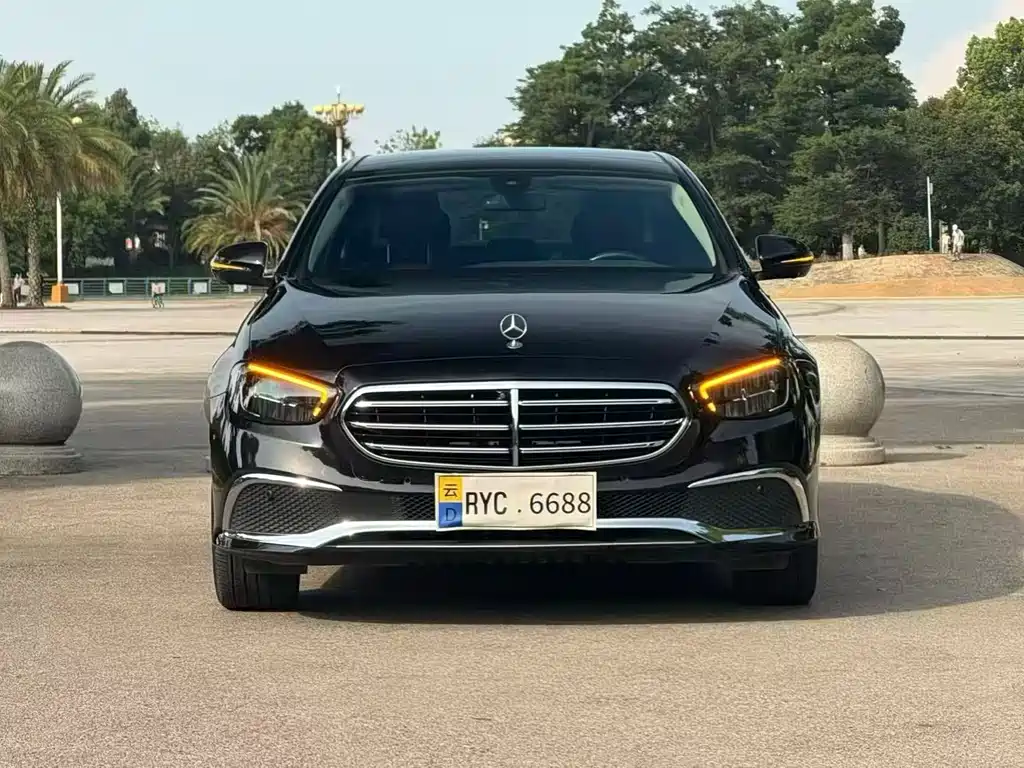 Mercedes-Benz E-Class 2023 E 300 L Sports Luxury купить на сайте DeffCars