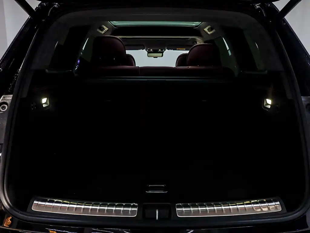 Wenjie M8 2025 extended range Max+ version 53.4kWh 5-seater version (192-line lidar) купить на сайте DeffCars