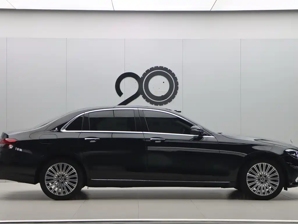 Mercedes-Benz E-Class 2023 E 300 L Fashion купить на сайте DeffCars