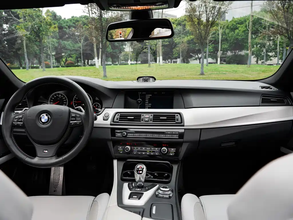 BMW M5 2012 M5 купить на сайте DeffCars