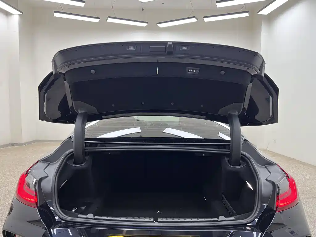 BMW 8 Series 2021 facelift 840i four-door coupe M sports package купить на сайте DeffCars
