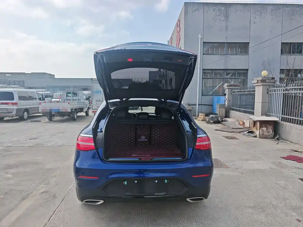 Mercedes-Benz GLC Coupe 2019 GLC 260 4MATIC Coupe SUV купить на сайте DeffCars