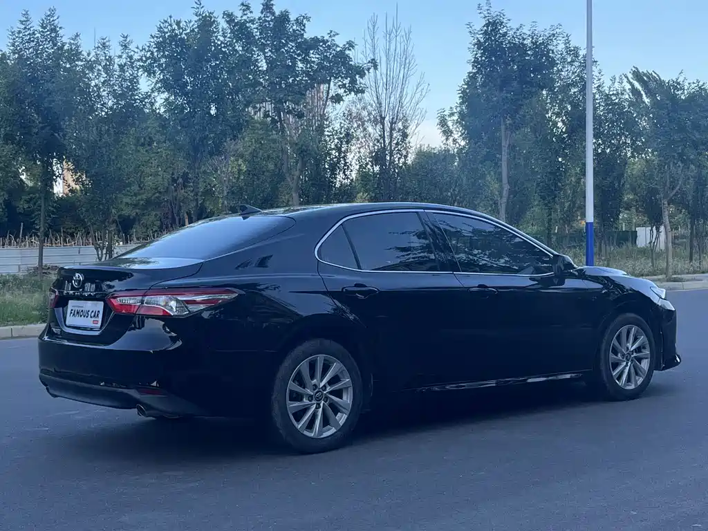 Camry 2021 2.0G Deluxe Edition купить на сайте DeffCars