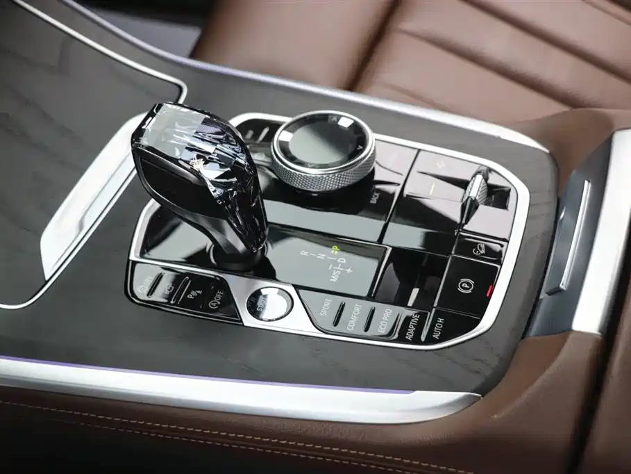 BMW X7 2020 xDrive40i Leading Luxury Package купить на сайте DeffCars