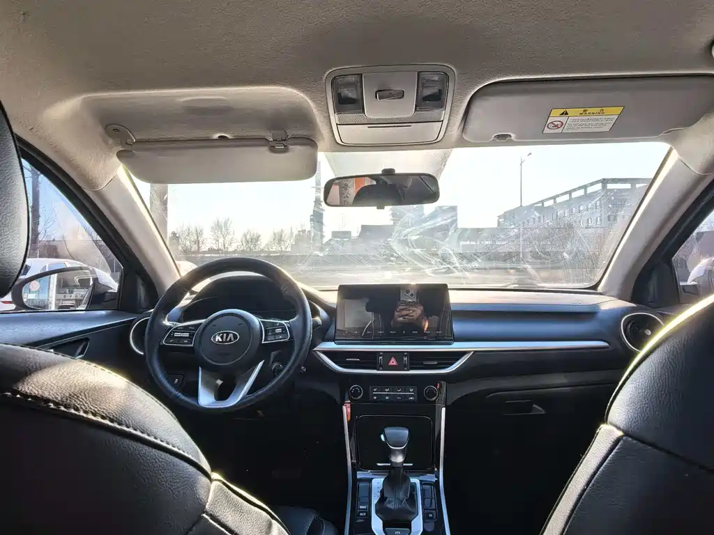 Kia K3 2019 1.5L CVT Comfort Edition купить на сайте DeffCars