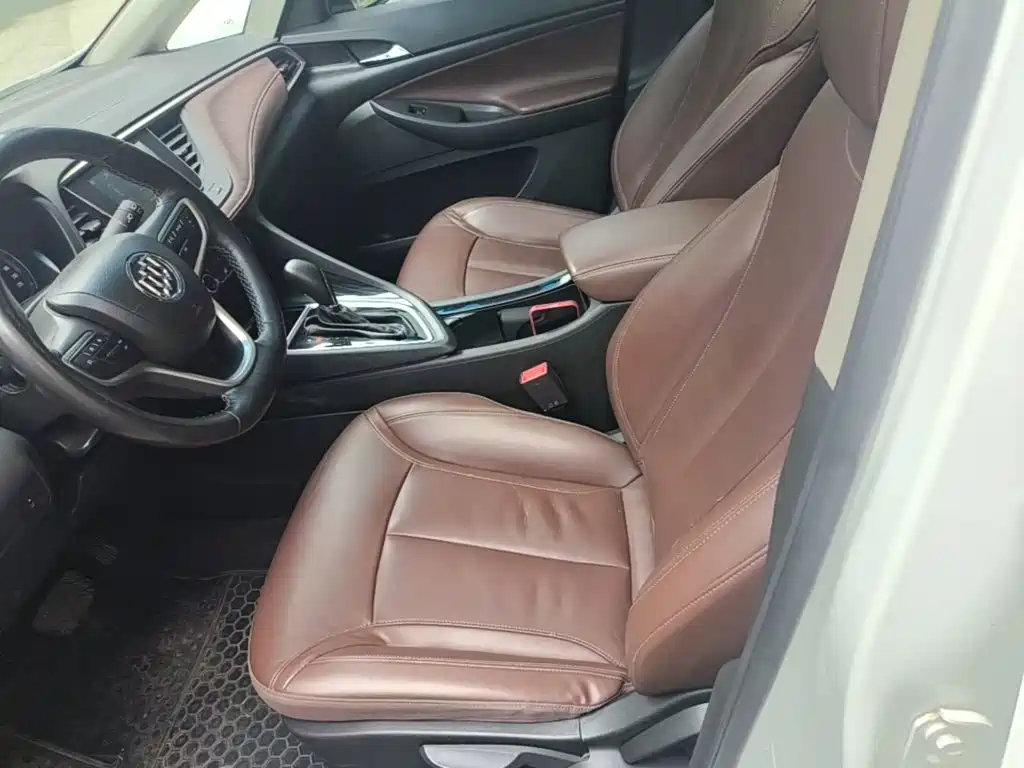 Buick GL6 2018 18T 6 Seater Luxury Edition купить на сайте DeffCars