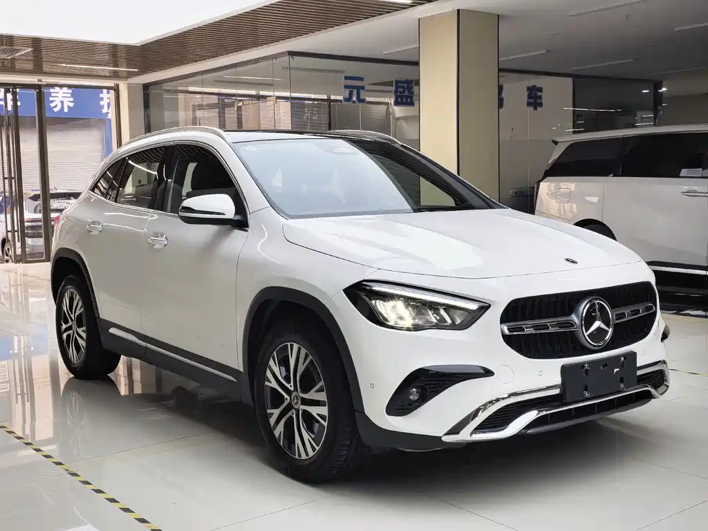 Mercedes-Benz GLA 2024 GLA 220 купить на сайте DeffCars