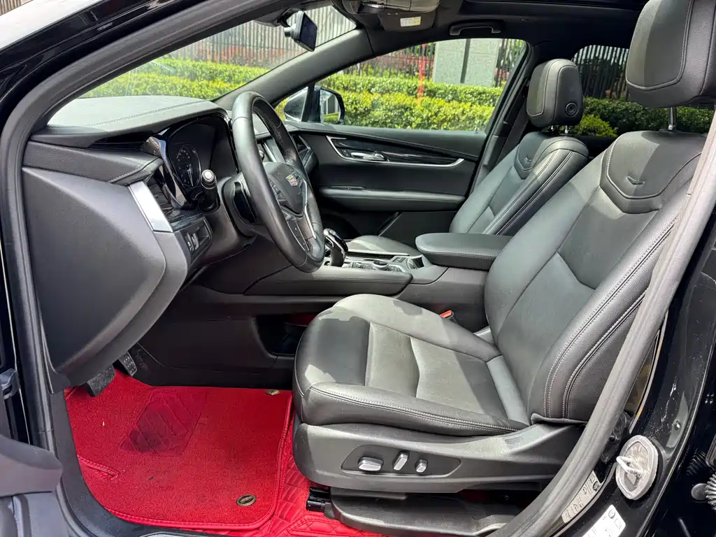 Cadillac XT5 2022 2.0T four-wheel drive luxury model купить на сайте DeffCars