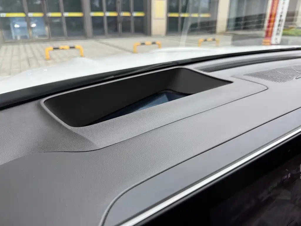 MG7 2023 2.0T automatic Trophy+ engine version купить на сайте DeffCars