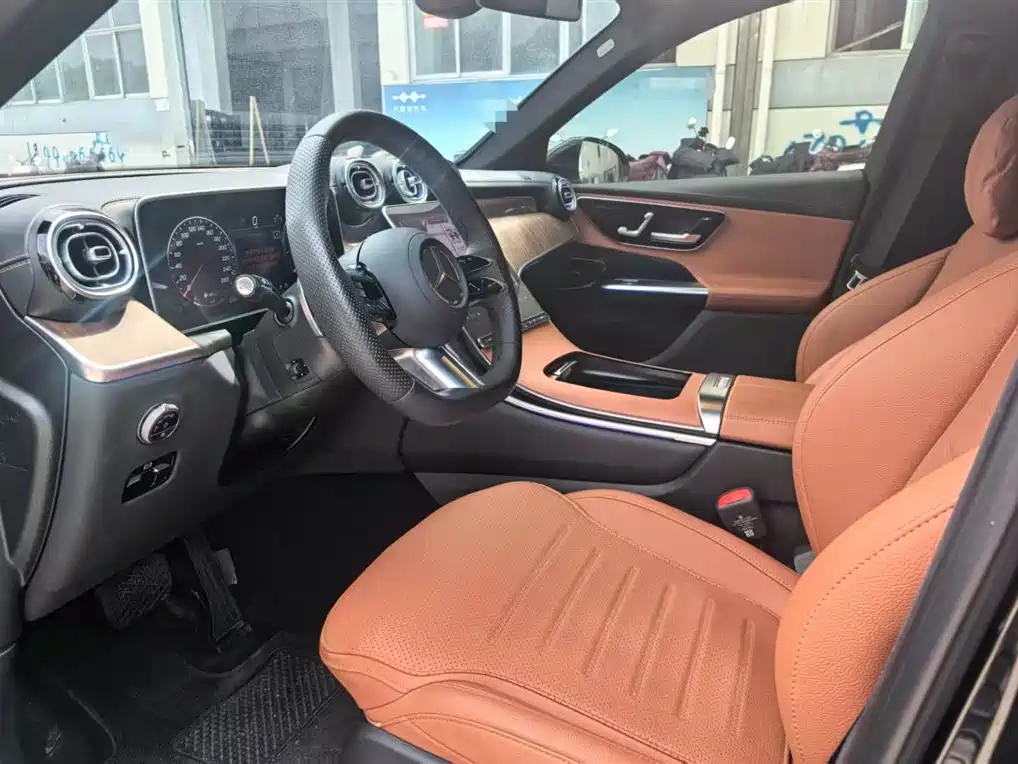 Mercedes-Benz GLC 2024 facelift GLC 300 L 4MATIC dynamic 5-seater купить на сайте DeffCars