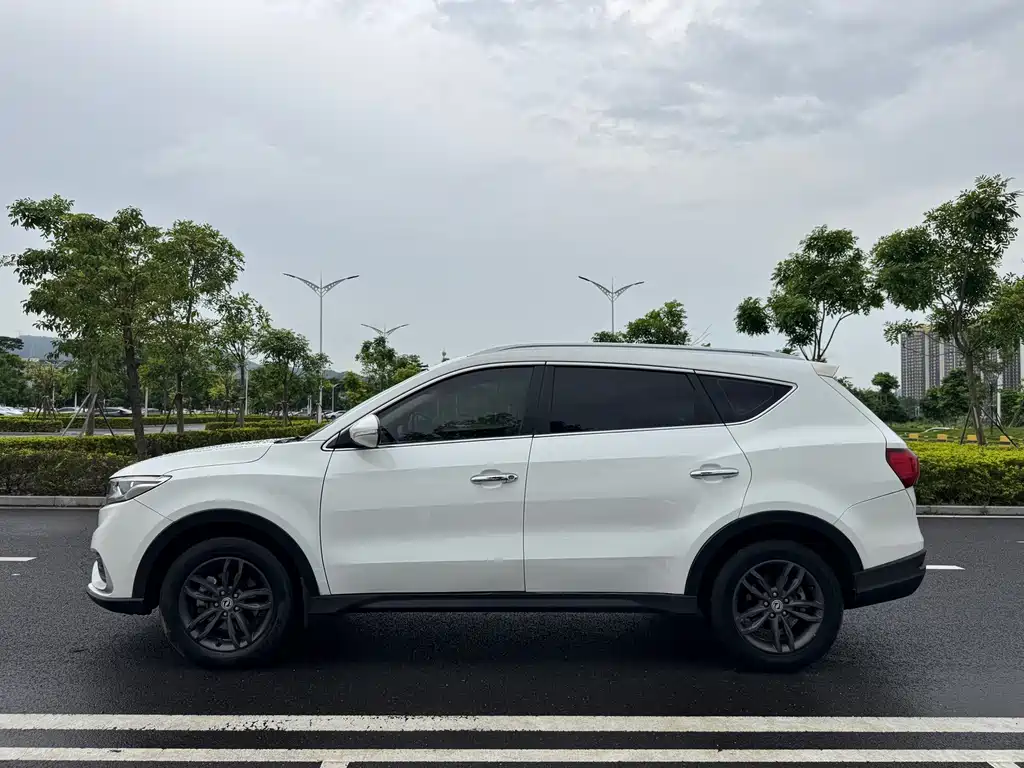 DFM 580 2020 1.5T CVT Deluxe Edition купить на сайте DeffCars