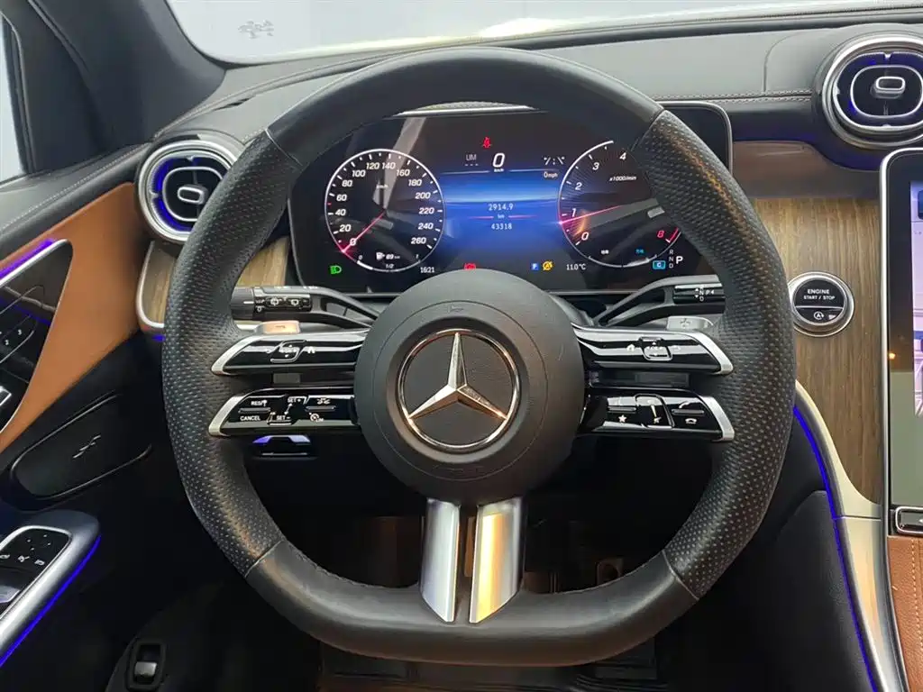 Mercedes-Benz GLC 2023 GLC 300 L 4MATIC Dynamic 5-seater купить на сайте DeffCars